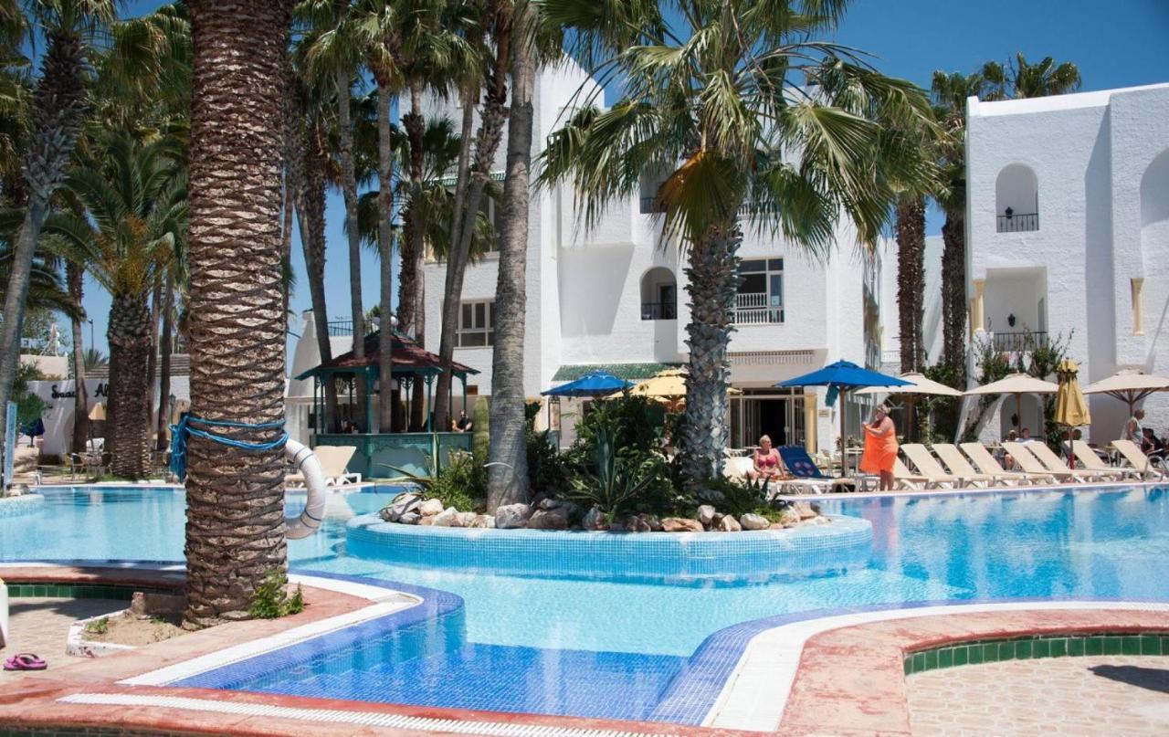 Hotel Nesrine Hammamet Exteriör bild