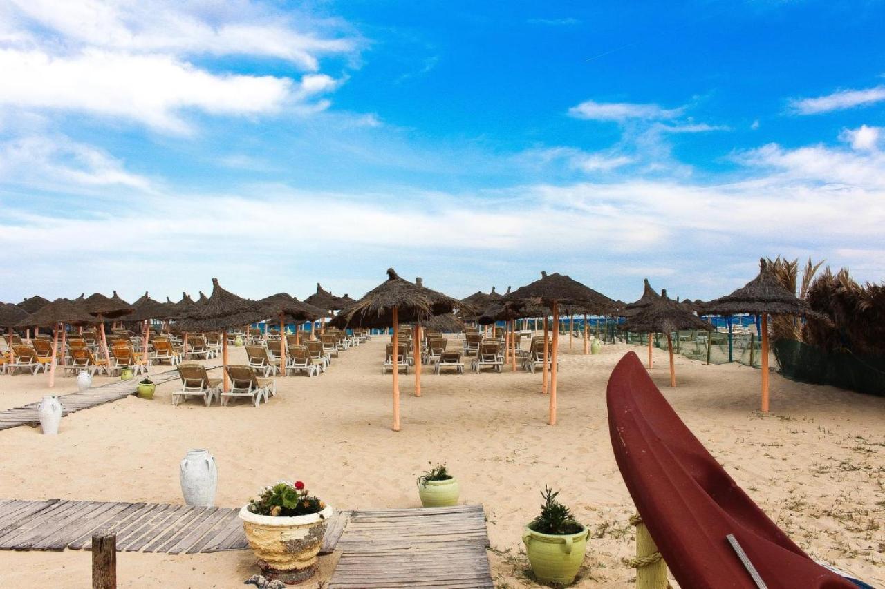 Hotel Nesrine Hammamet Exteriör bild