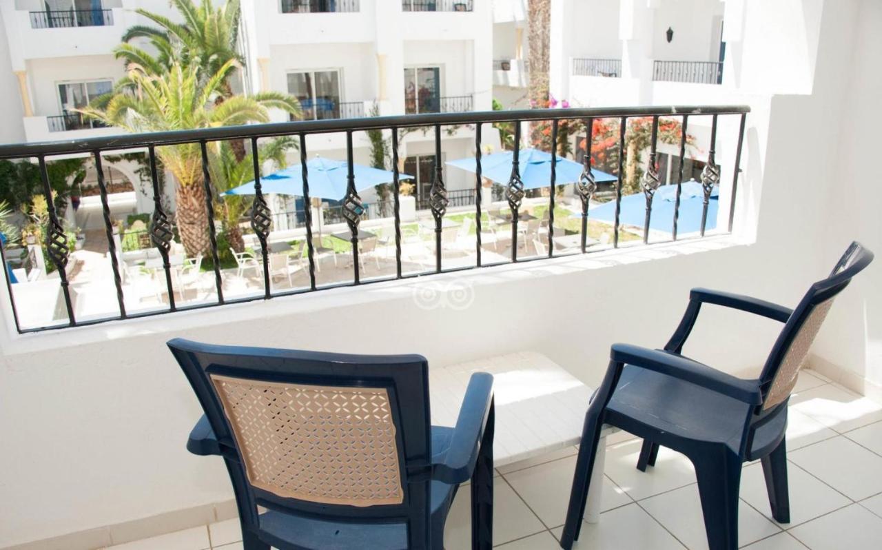 Hotel Nesrine Hammamet Exteriör bild